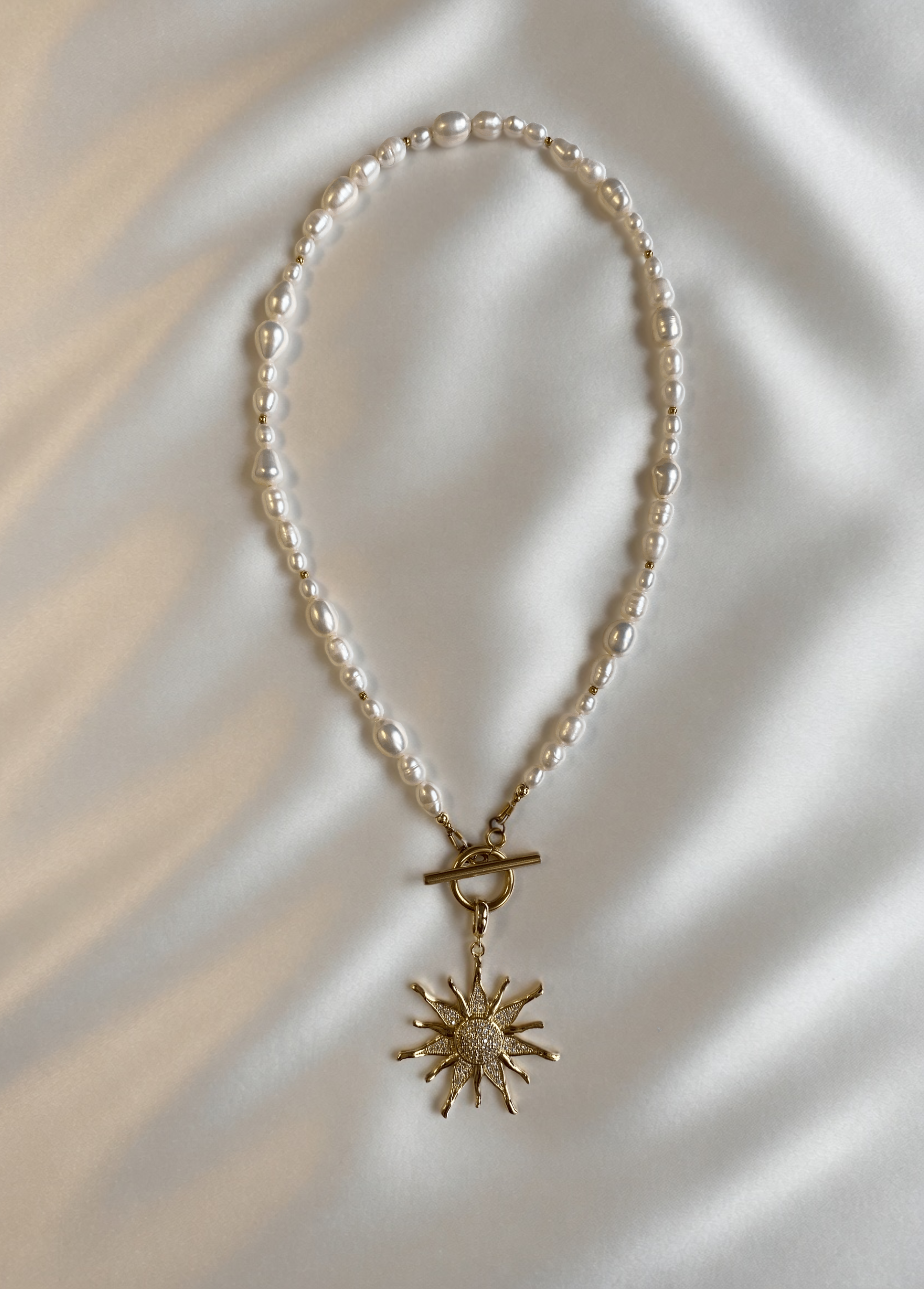 Aurora pearl necklace - Image 4